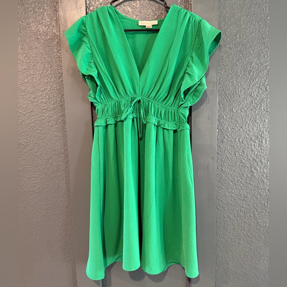 NWOT Monteau Los Angeles Green Dress Size Large